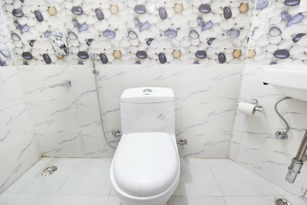 Hotel Wti Airport Grand Delhi นิวเดลี ภายนอก รูปภาพ
